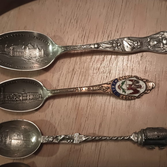 Sterling silver miniature spoons. - Picture 14 of 15